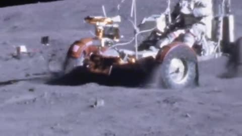 In_1971_NASA_put_a_car_on_the_moon