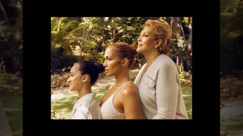 Jennifer Lopez With Mother & Daughter In A New Photoshoot. Gone Viral #jlo #jenniferlopez #bennifer