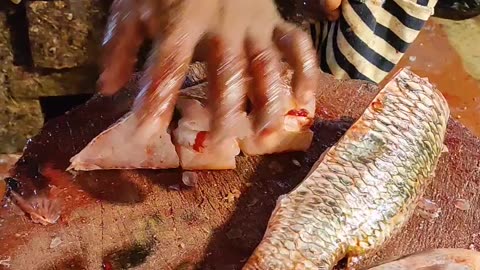 Amazing Big Tilapia Fish Cutting Skills In South Asian Fish Market #fishcuttingskill