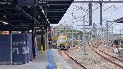 Sydney Trains: M19 + M18 departing Central