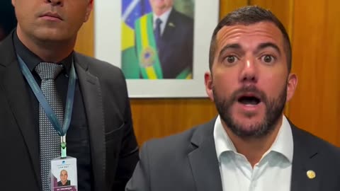 Carlos Jordy defende assessor após confusão com petista e decide não demiti-lo