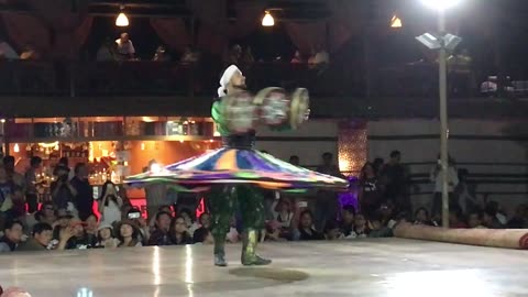 Tanoura dance