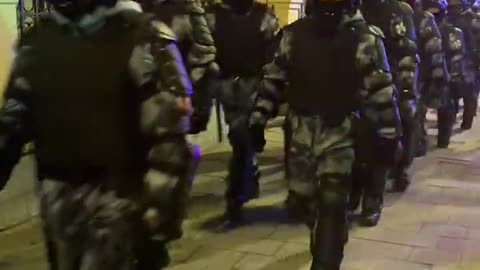Large Police Presence in Central Moscow to Contain Protests