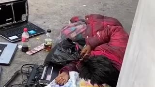 beggar becoming a millionaire trading cryptocurrencies