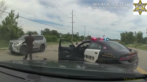 Dashcam shows Fenton man leads officers on high-speed chase, crashes after carjacking