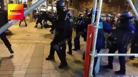Australian Police Beat Women & Covid Protestors over Weekend