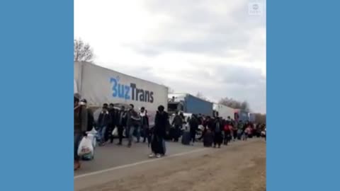 Refugees gather to flee from Ukraine to Romania amid Russian invasion