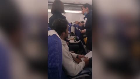 ‘I AM NOT YOUR SERVANT!’ Flight Attendant Flips Out At Passenger