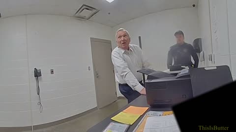 Full video of Fort Wayne Mayor Tom Henry’s OWI arrest in October 2022