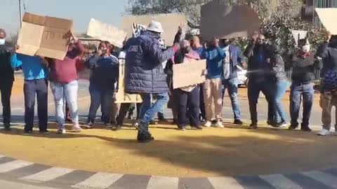 Silverton police protest