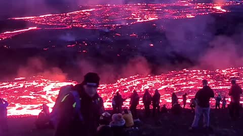 The most risky vacation destination watch an Iceland Volcano ejection as diversion?