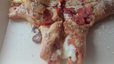 Look!!! A Tasty Calzones Pizza