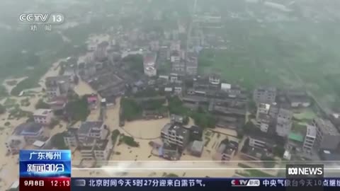 Hong Kong hit with deadly floods