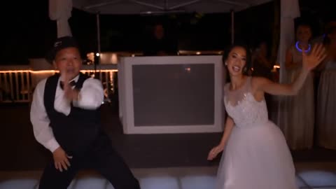 This Bride Turned Her Dance With Dad Into Something Awesome dance video