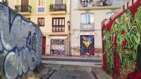 Weekend Walking in Spain Discovering Street Art Girls in Valencia History and culture