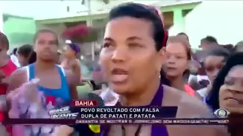 "Queremos meu Dinheiro" "O Patati Patatá não fez uma palhaçada dessa" "ueeeeepa" hahahaha