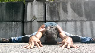 Splits At Parking Lot Wall (2)