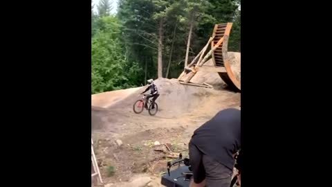 Madness! Mountain bike / MTB jump best of downhill