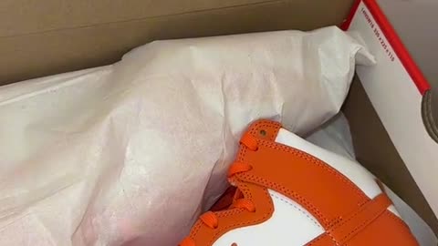 750Kicks Unboxing: Nike Dunk High Syracuse with @llrckx - How To Style Winter Outfits Fit Dunks Girl