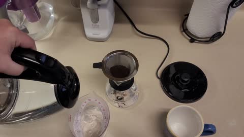 Coffee Maker-IRL- Making Coffee with the Coffee Gator