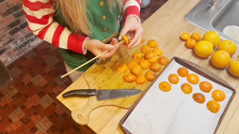 DIY Non-toxic Ornaments from fruit