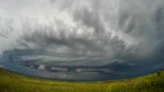 Stunning Time Lapse of Storm