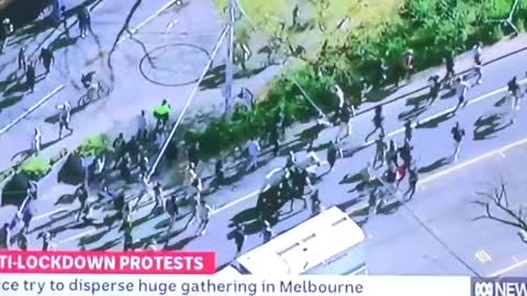 POLICE CLASH WITH ANTI-LOCKDOWN FREEDOM PROTESTERS IN AUSTRALIA!