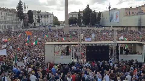 Protest in Rome against Green Pass