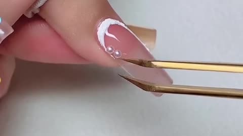 Silver rose manicure