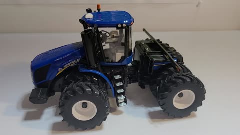 Ertl 1/32 New Holland T9.670 Prestige Collection toy tractor review