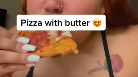 Cheesey Pizza with butter?