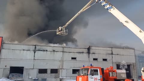 🔥🇷🇺 In Russia again large fires: warehouses in Krasnoyarsk and Moscow hotel