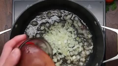 Quick and Easy Garlic Shrimp Bacon Pasta