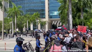 Miami Police Hold Trump Supporters, Protesters Behind Police Line