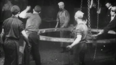 Westinghouse Works, Welding The Big Ring (1904 Original Black & White Film)