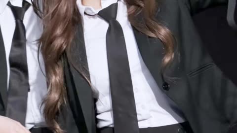 nance momoland | momoland in black suit