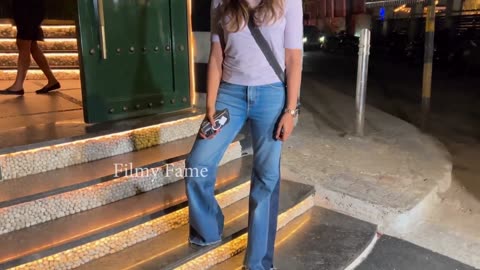 Uff Ye Bandi😳Pragya Kapoor looking so slim in Tight outfit Spotted at Tori Bandra