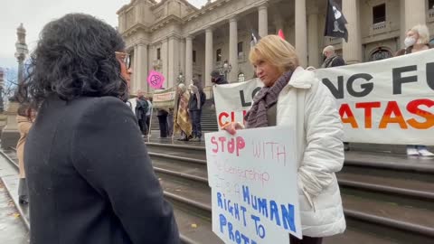 global environmental movement protest clip (Samantha Ratnam speaks to Cheryl on the steps)