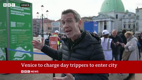 Venice to charge day trippers to enter city | BBC News