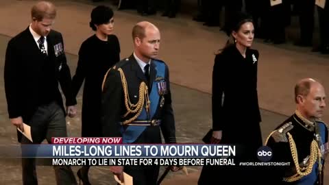 Thousands line up to pay final respects to the Queen