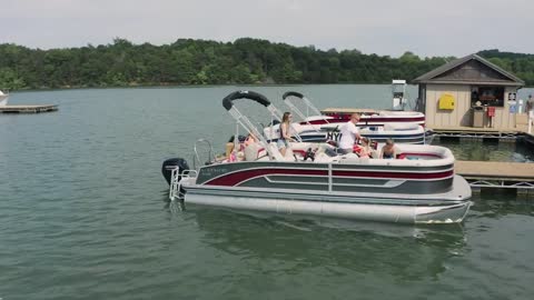 New SS Pontoons from Lowe Boats