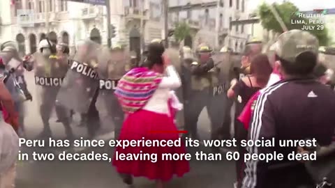 Watch clashes between Indigenous women and police in ongoing Peru protests