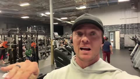 CHEST DAY, keeping it real -Jan 9th vlog