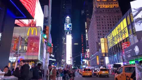 video in Times Square, New York City, pre covid Plandemic