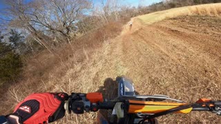KTM chases down a Yamaha!