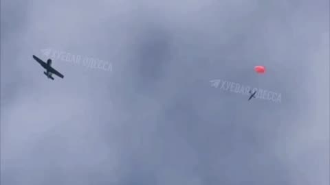 🇺🇦✈️ Yak-52 hunts for Russian UAVs in Odesa!