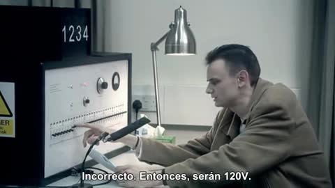 EL EXPERIMENTO DE MILGRAM,