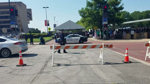 Dallas Honors 5 Fallen Officers “Unafraid of Darkness” on 5th Anniversary of Police Ambush