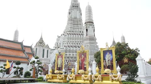 Giant photos of the Thai royal family