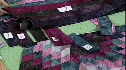 Spinning Diamonds Quilt Tips and Techniques by Kaye Wood